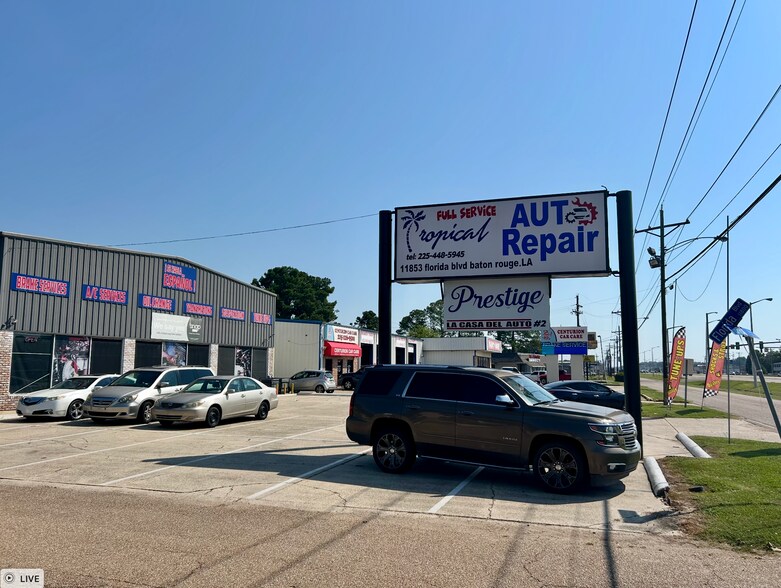 11859 Florida Blvd, Baton Rouge, LA à louer - Photo du bâtiment - Image 2 de 8
