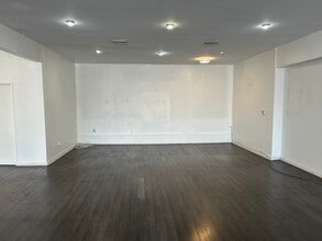 337-355 N La Cienega Blvd, Los Angeles, CA for lease Interior Photo- Image 1 of 16