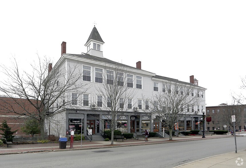 100 Main St, Maynard, MA à louer - Photo principale - Image 1 de 13