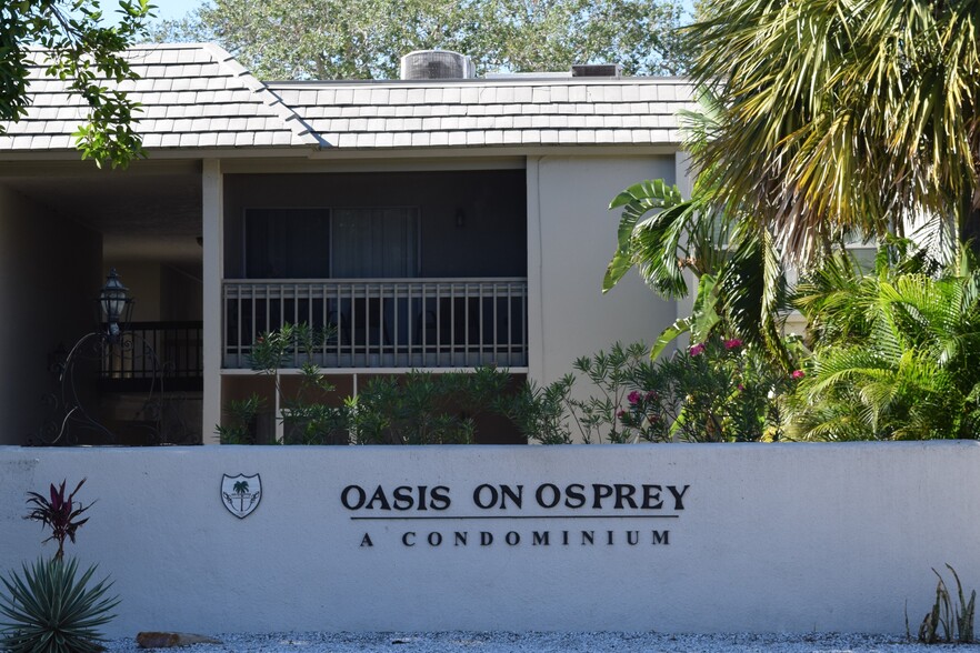 Oasis on Osprey - 8 Units in Complex portfolio of 2 properties for sale on LoopNet.ca - Building Photo - Image 2 of 21