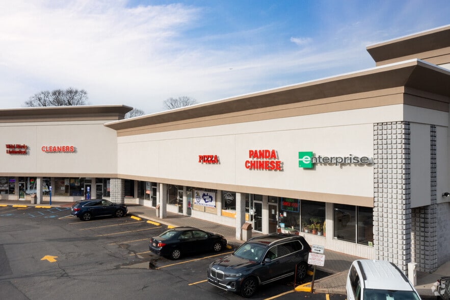 621 Jericho Tpke, Syosset, NY for lease - Building Photo - Image 3 of 6