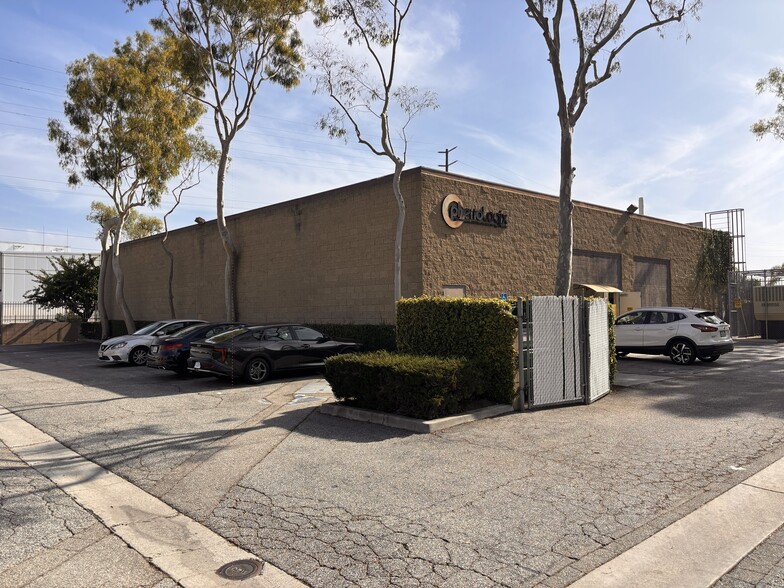 20915-20917 S Western Ave, Torrance, CA for sale - Primary Photo - Image 1 of 3