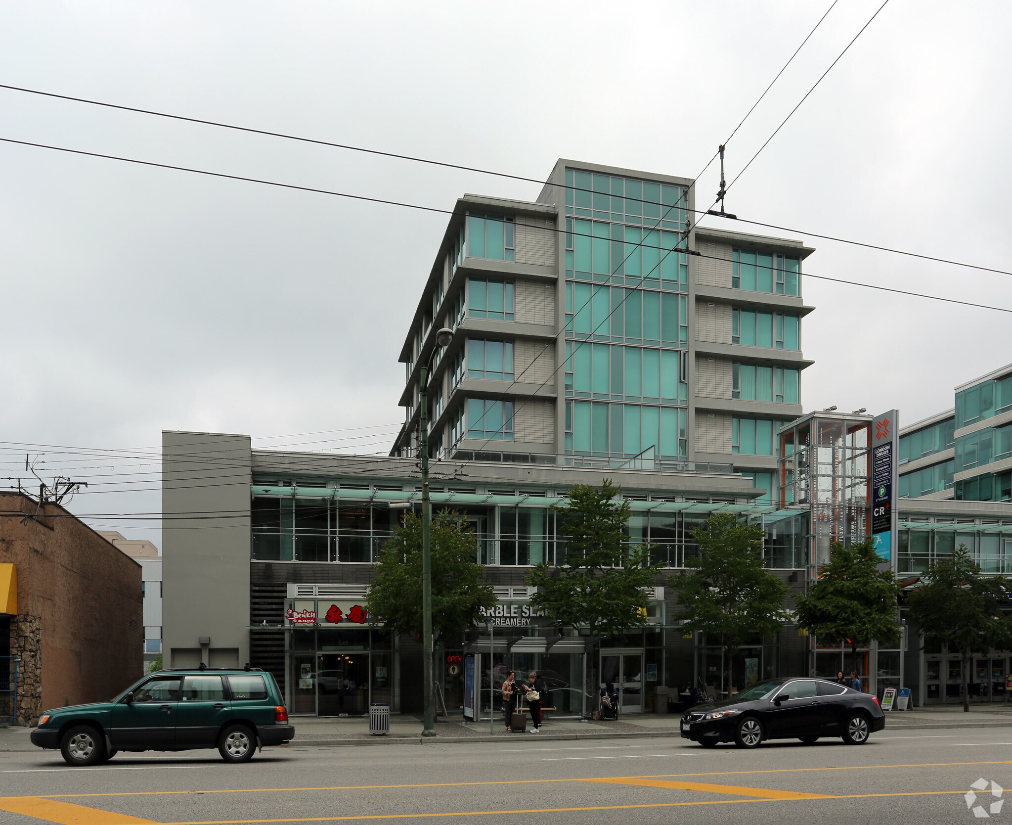 507 Broadway W, Vancouver, BC à louer Photo principale- Image 1 de 6