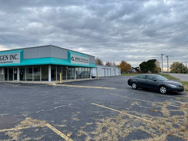 1126 E Napier Ave, Benton Harbor, MI à vendre - Photo du bâtiment - Image 2 de 3