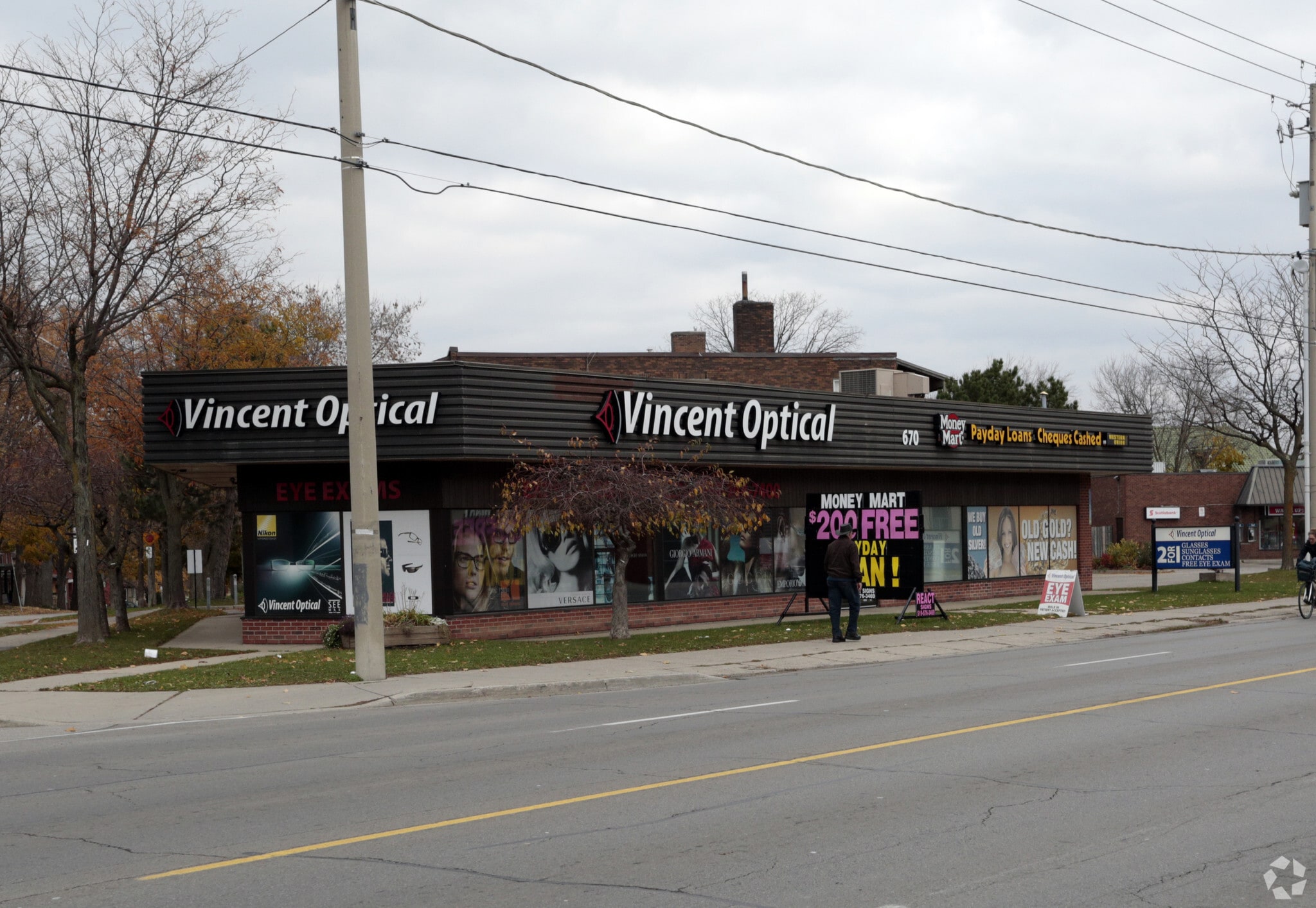 670 King St W, Kitchener, ON à vendre Photo principale- Image 1 de 1