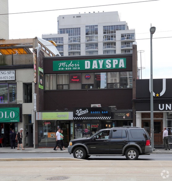 15 St Clair Ave, Toronto, ON for lease - Building Photo - Image 2 of 2