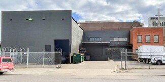 Plus de détails pour 610 SE 6th Ave, Portland, OR - Industriel à vendre
