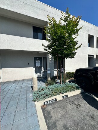 Plus de détails pour 711 W 17th St, Costa Mesa, CA - Flex à vendre