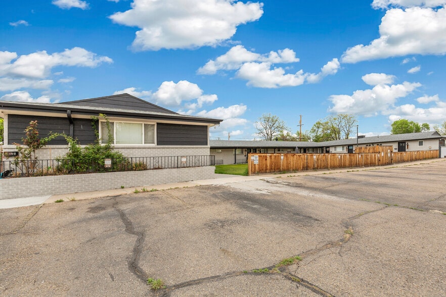 4629-4653 Otis St, Wheat Ridge, CO for sale - Building Photo - Image 3 of 35