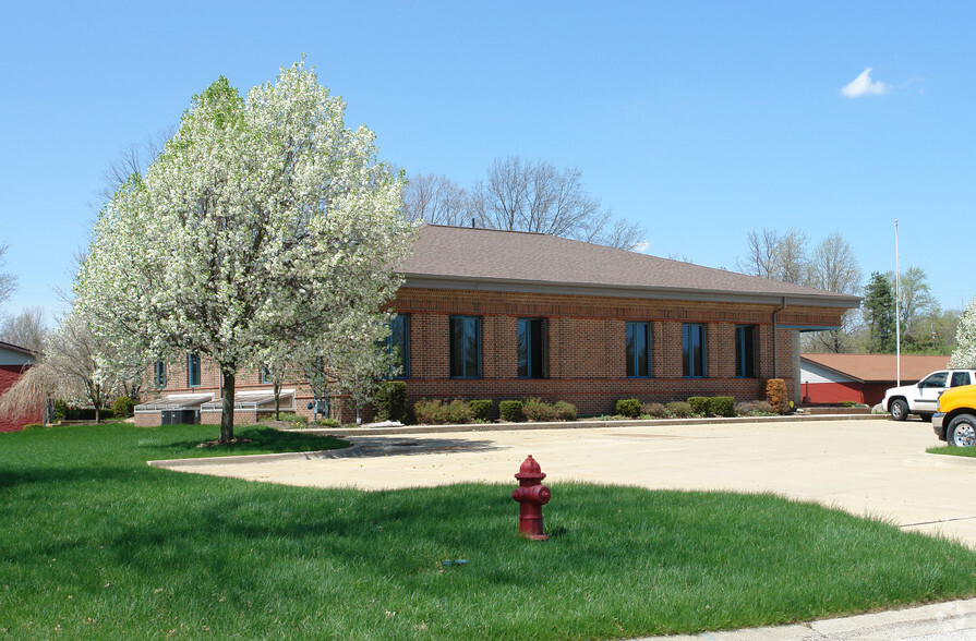 3975 Kenneth Dr, Rootstown, OH à vendre - Photo principale - Image 1 de 8