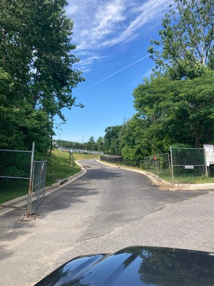 8092 Alban Rd, Springfield, VA for lease - Building Photo - Image 2 of 8