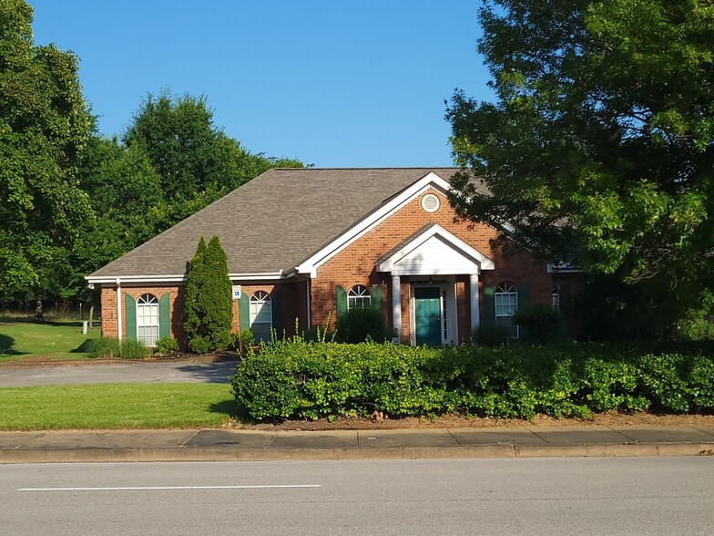 1015 Cordova Station Ave, Cordova, TN for lease - Building Photo - Image 2 of 8