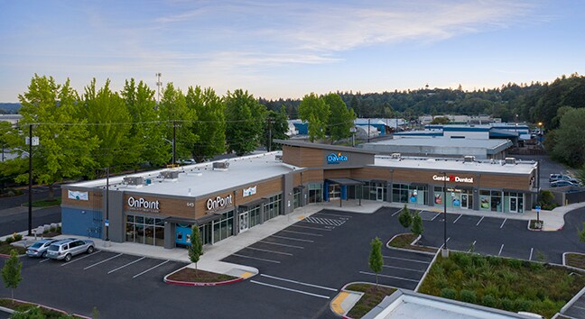 645 9th St NW, Salem, OR à louer - Photo principale - Image 1 de 3