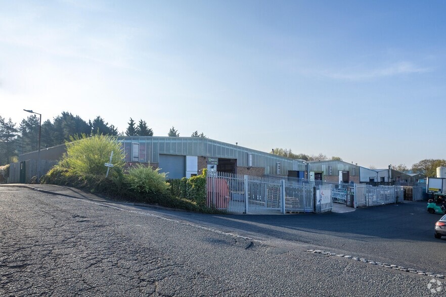 Stafford Park 11, Telford for lease - Building Photo - Image 2 of 2