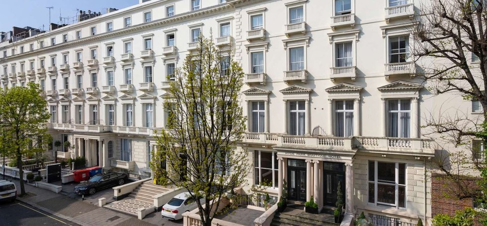 47-48 Leinster Gdns, London for sale - Building Photo - Image 2 of 3