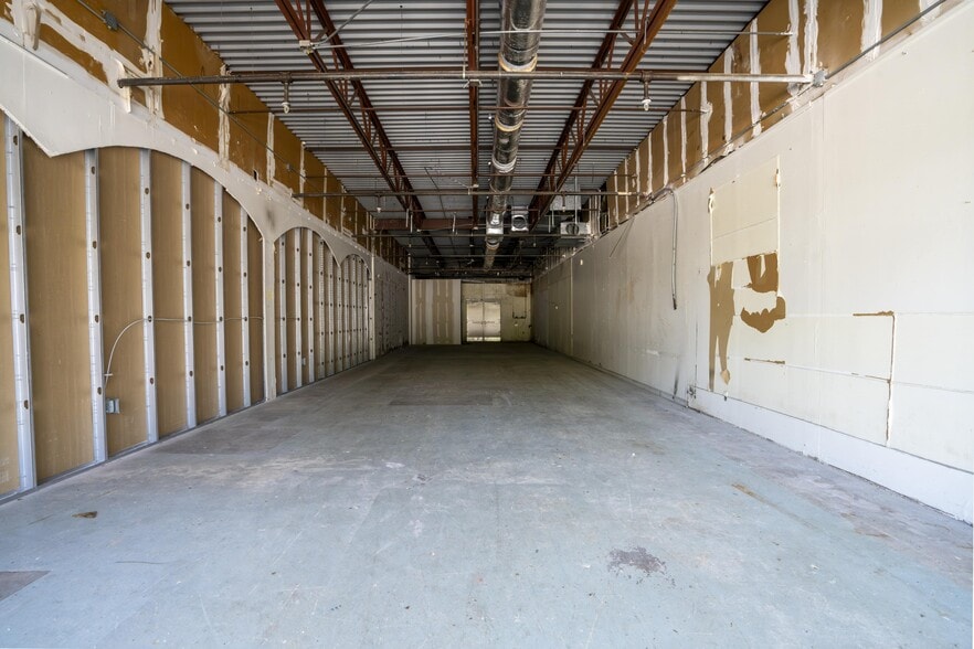 439-489 N Cannon Blvd, Kannapolis, NC for lease - Building Photo - Image 3 of 17