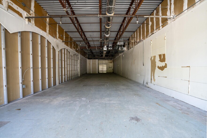 439-489 N Cannon Blvd, Kannapolis, NC à louer - Photo du bâtiment - Image 3 de 17