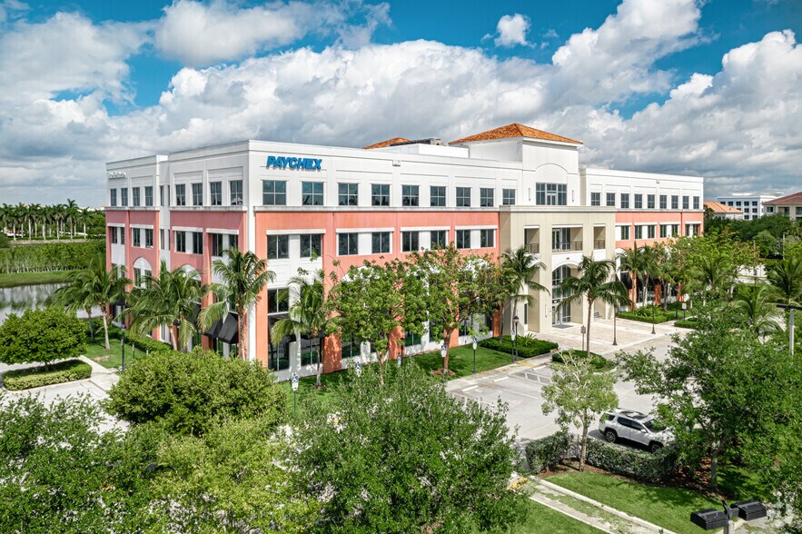 3100 SW 145th Ave, Miramar, FL à louer - Photo du bâtiment - Image 3 de 12