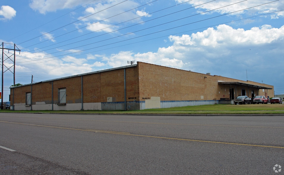 5939 Holly Rd, Corpus Christi, TX for lease - Primary Photo - Image 2 of 3