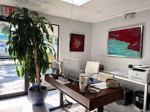 4990 SW 52nd St, Fort Lauderdale, FL à louer Photo intérieure- Image 2 de 10