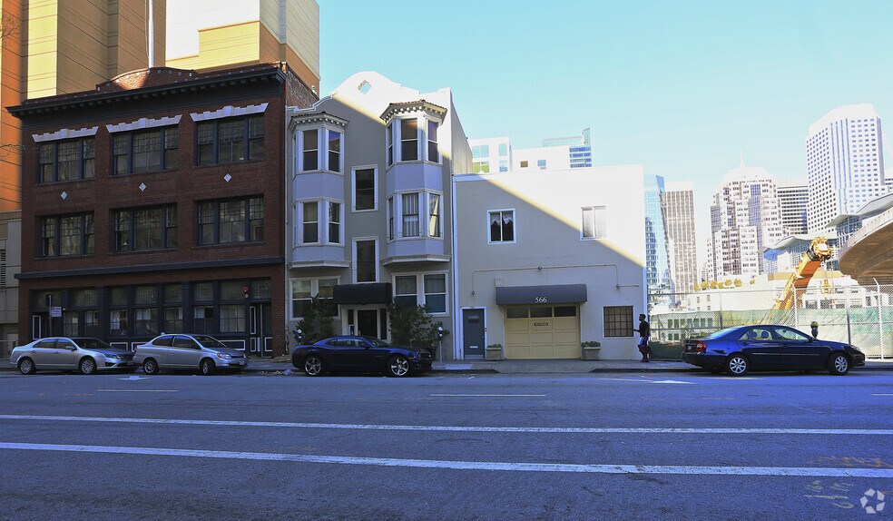 568 Folsom St, San Francisco, CA à vendre - Photo du bâtiment - Image 2 de 11