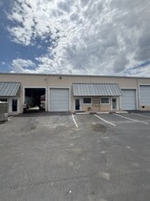 1200-1340 Stirling Rd, Dania Beach, FL à louer Photo du bâtiment- Image 1 de 6
