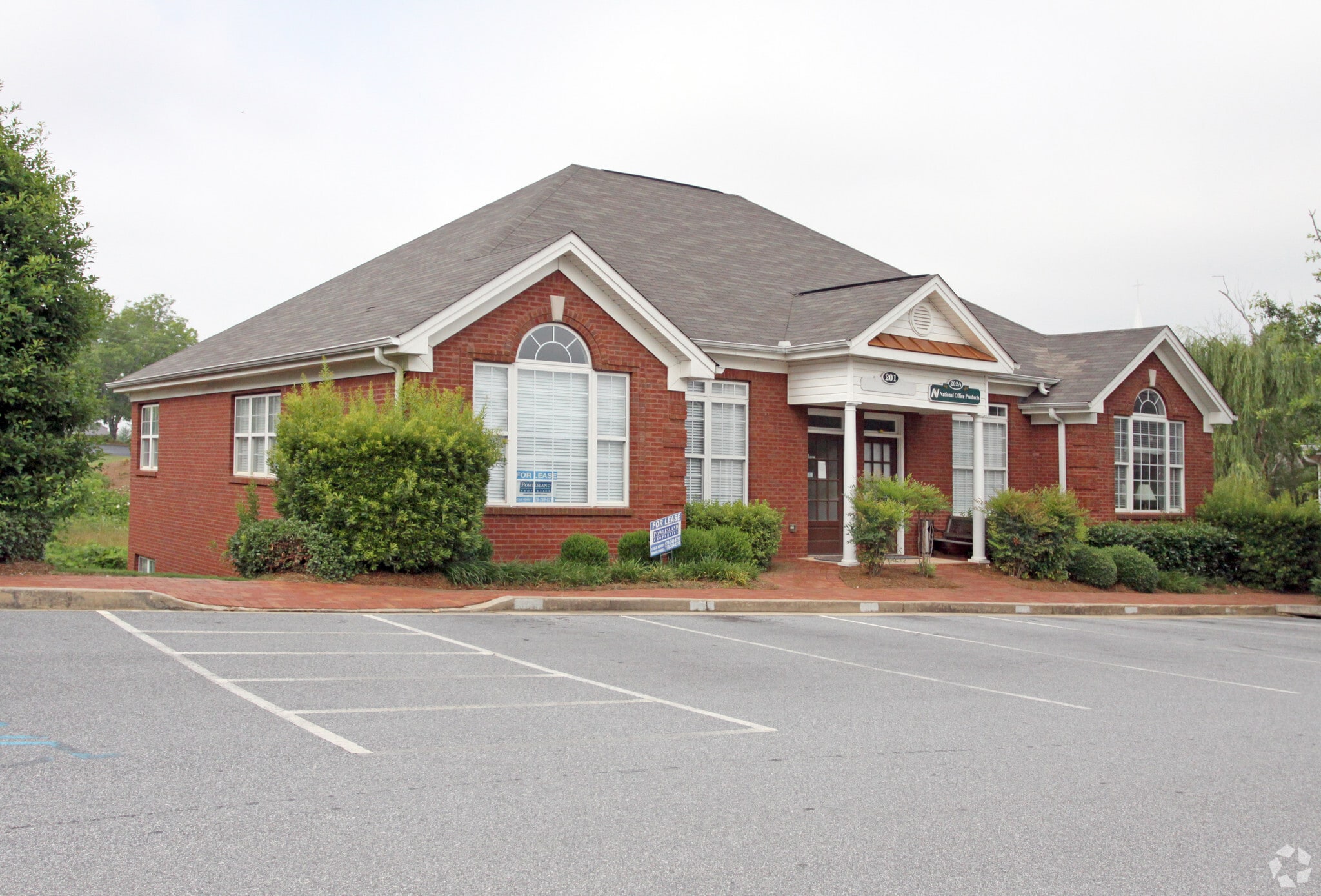327 Dahlonega St, Cumming, GA for lease Primary Photo- Image 1 of 3