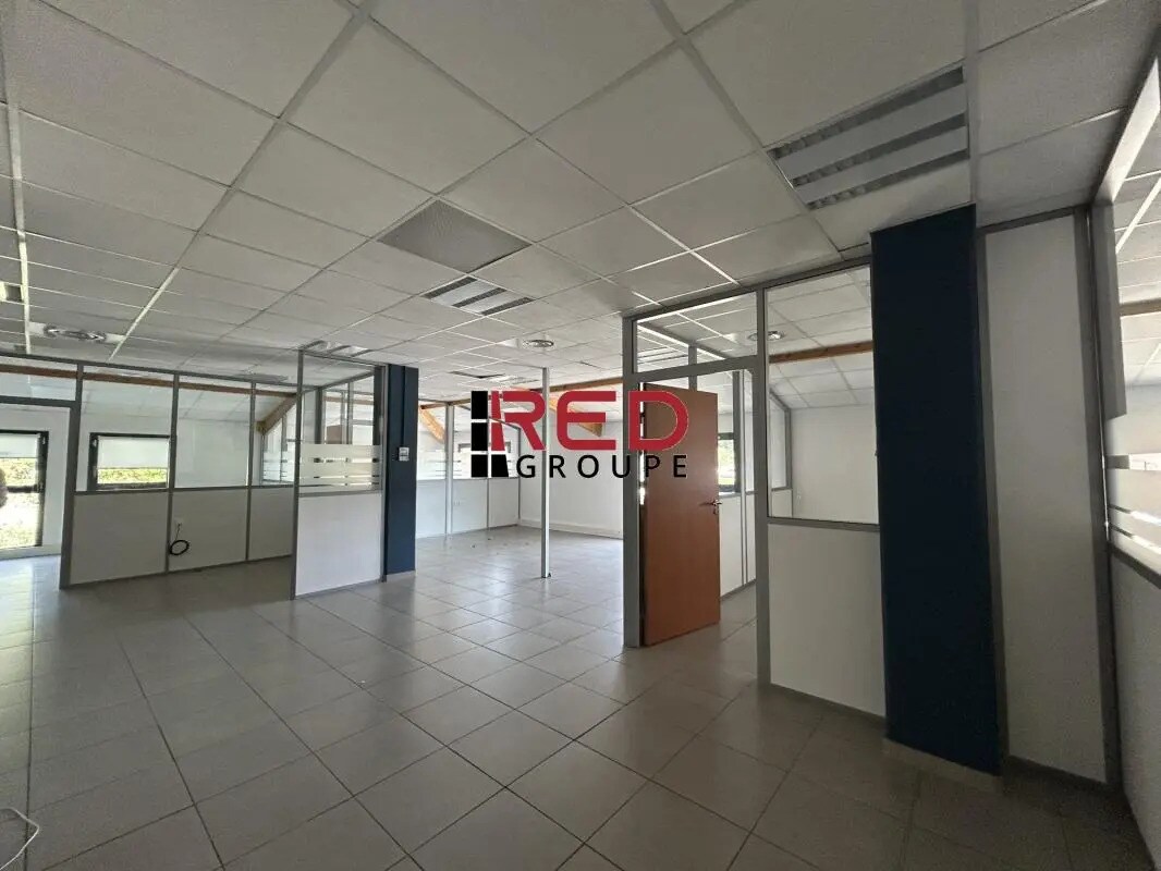 Office in Le Tholonet for sale Building Photo- Image 1 of 19