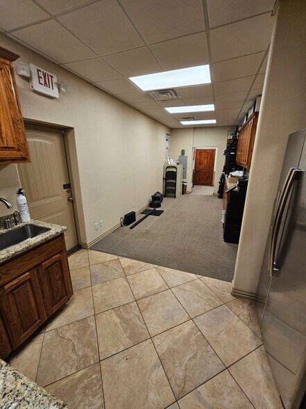 1831 W Louisiana St, McKinney, TX à louer - Photo du bâtiment - Image 2 de 14