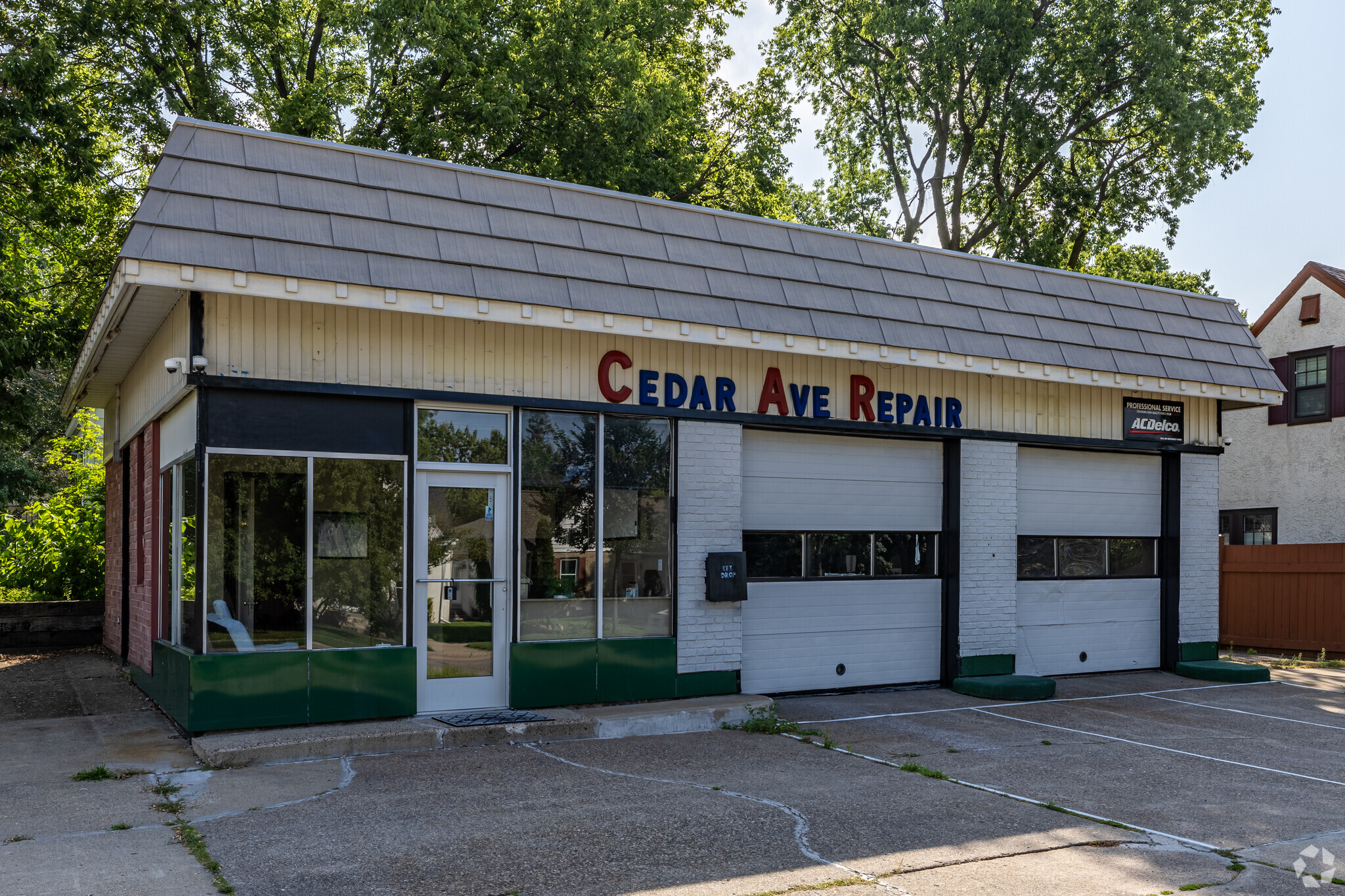 4301 Cedar Ave, Minneapolis, MN for lease Primary Photo- Image 1 of 6