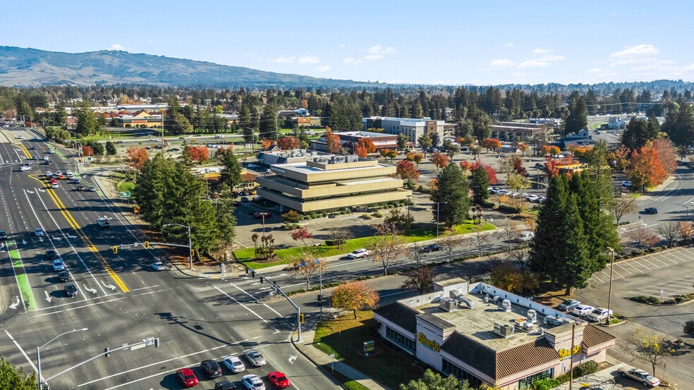 6400 Redwood Dr, Rohnert Park, CA for sale - Building Photo - Image 2 of 3