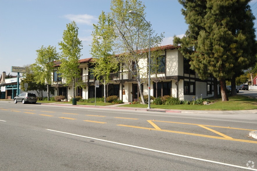 2609 Honolulu Ave, Montrose, CA for sale - Building Photo - Image 3 of 4