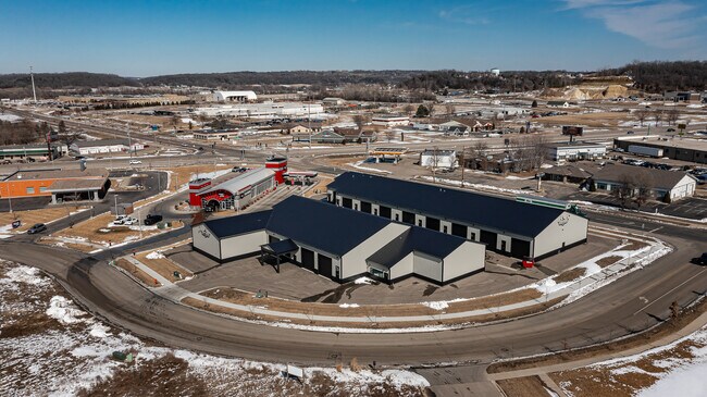 More details for 273 Penny Ln NE, Rochester, MN - Specialty for Sale