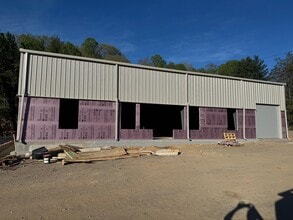 841 Charlotte Hwy, Fairview, NC for lease Interior Photo- Image 2 of 7
