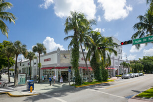 536-560 Lincoln Rd, Miami Beach FL - Épicerie