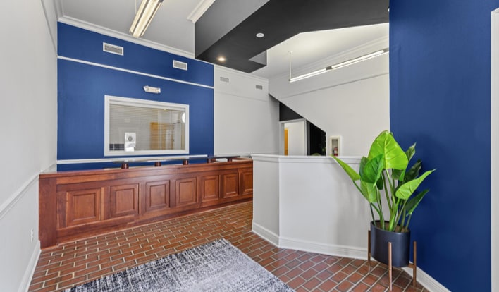 109 Garden St, Pensacola, FL for lease Interior Photo- Image 1 of 2