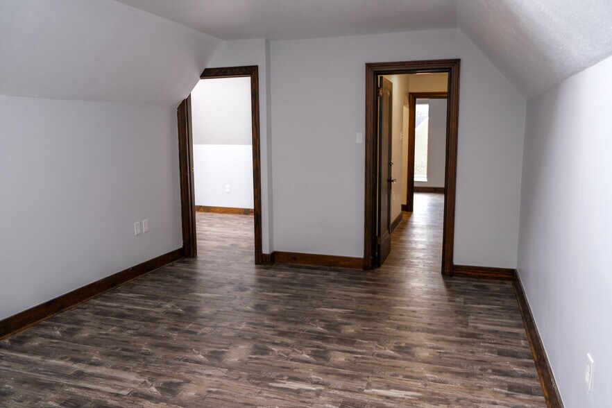 3367 Babcock Blvd, Pittsburgh, PA à louer - Photo du bâtiment - Image 2 de 5