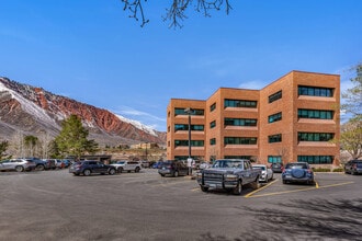201 Centennial St, Glenwood Springs, CO for lease Building Photo- Image 2 of 6