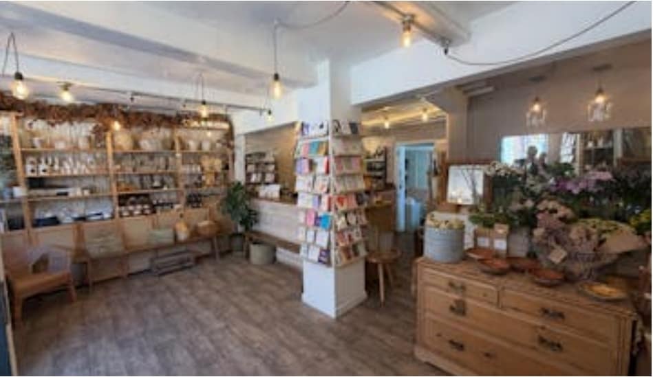 28 King St, Southwell for sale - Interior Photo - Image 2 of 10