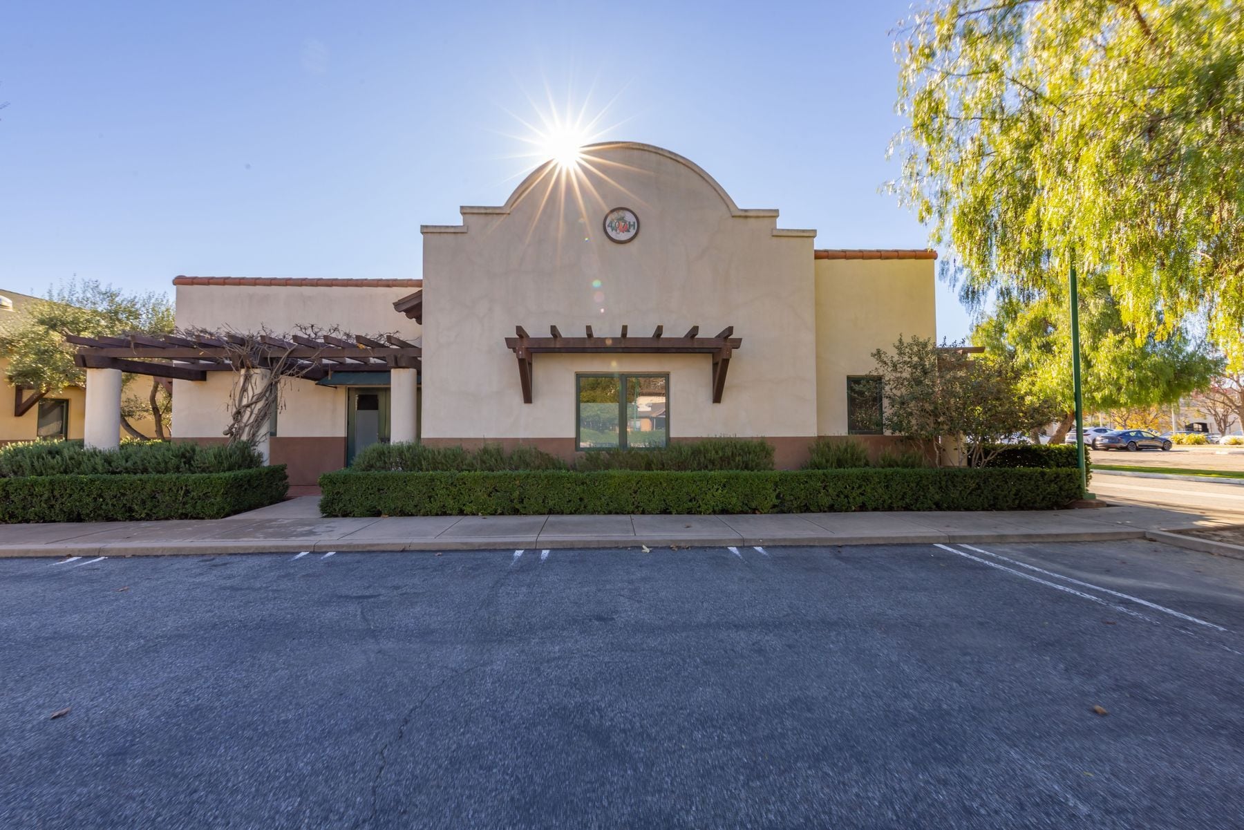 407 Bryant Cir, Ojai, CA for sale Building Photo- Image 1 of 14