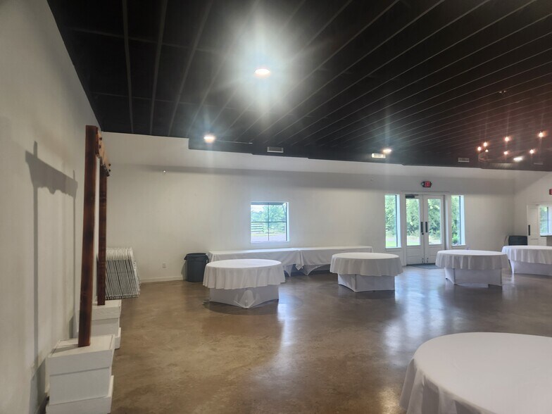 17432 NE North Dr, Fletcher, OK à vendre - Photo du bâtiment - Image 3 de 80