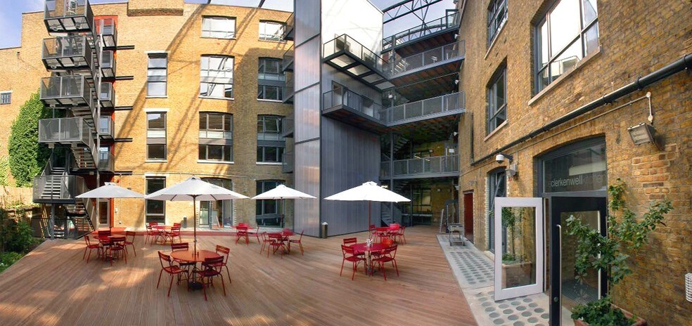 27-31 Clerkenwell Clos, Londres à louer - Photo du bâtiment - Image 2 de 6