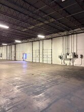 2930-3056 Fleetbrook Dr, Memphis, TN for lease Interior Photo- Image 2 of 4