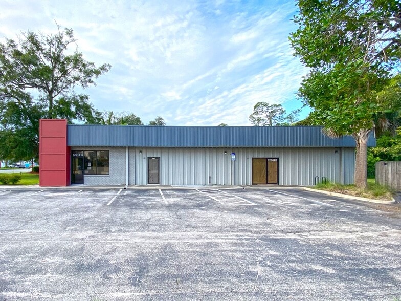 12644 San Jose Blvd, Jacksonville, FL for lease - Building Photo - Image 3 of 3