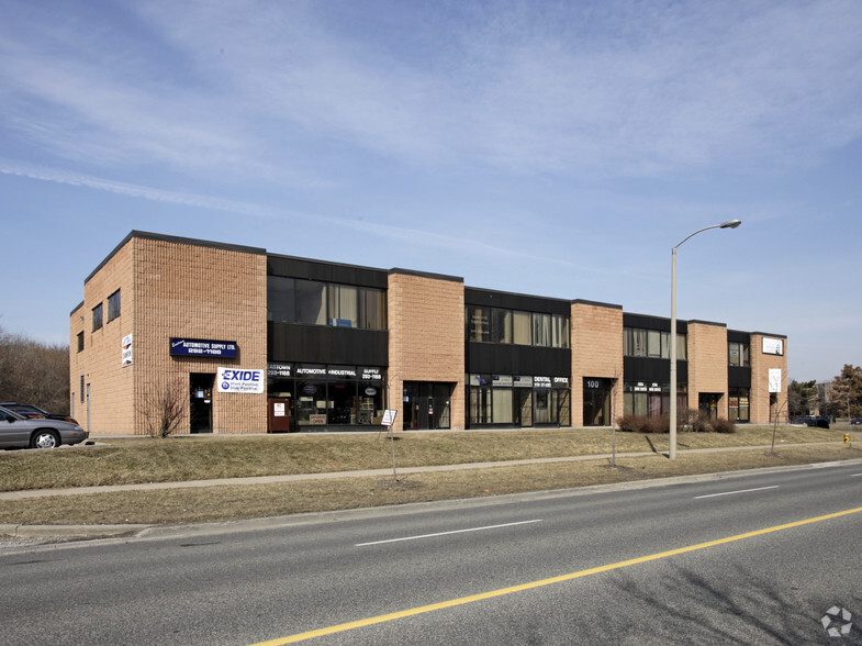 100 Mclevin Ave, Toronto, ON à louer - Photo principale - Image 1 de 2