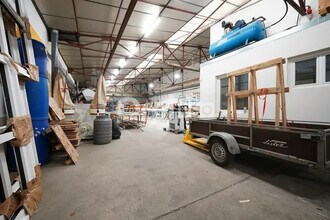 Flex in Beauvallon for lease Interior Photo- Image 2 of 5