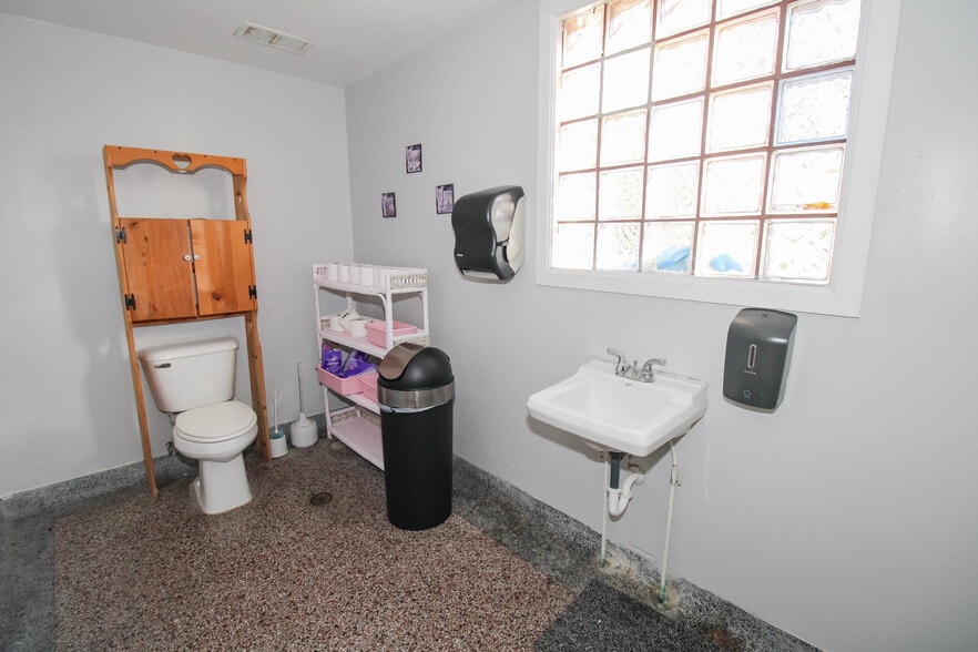 2801 Columbus Ave, Sandusky, OH for sale - Building Photo - Image 3 of 41