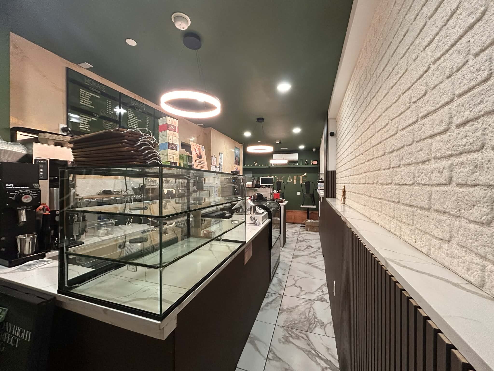 1059 Manhattan Ave, Brooklyn, NY à louer Photo du bâtiment- Image 1 de 7