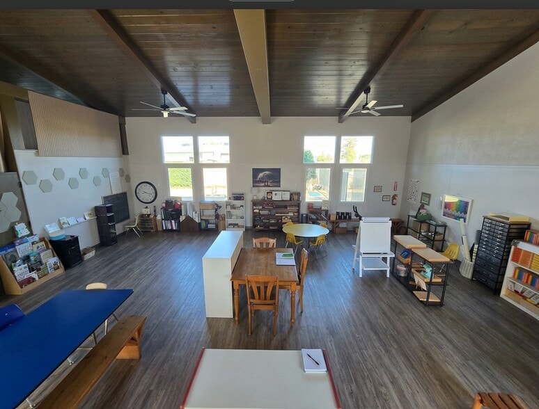 1149 Powell St, Hollister, CA for sale - Building Photo - Image 2 of 4