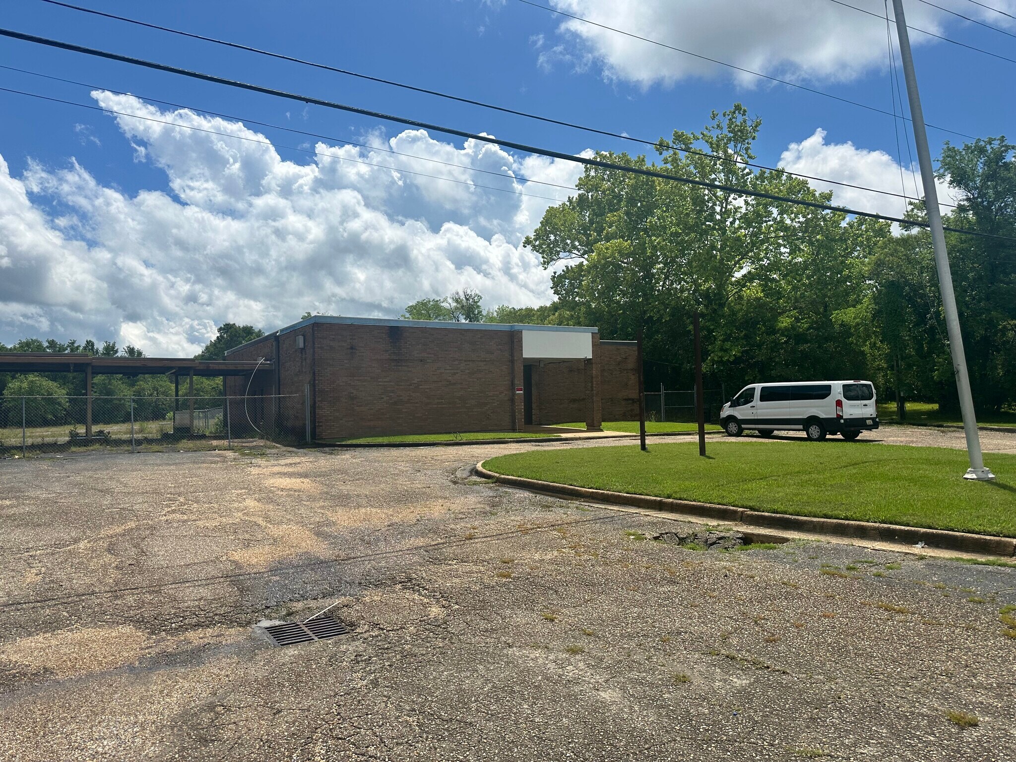4521 Mobile Hwy, Montgomery, AL à vendre Photo du bâtiment- Image 1 de 2